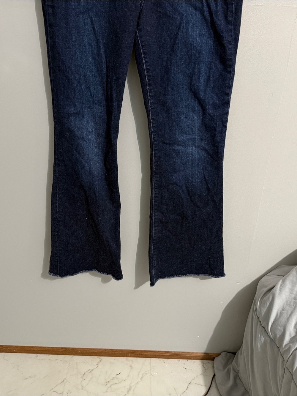 Gap Jeans Womens 12 Long 70s Flare Leg High Rise Dark Wash Modern Retro - Picture 3 of 9
